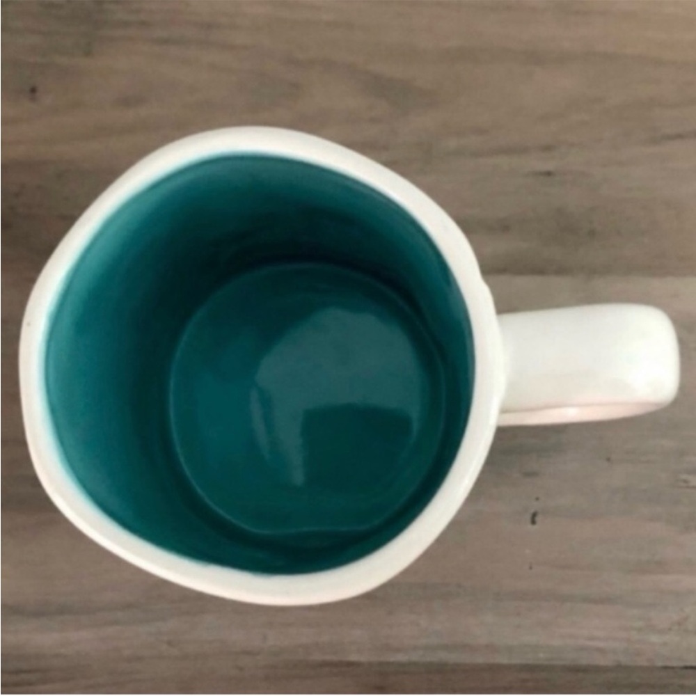 RAE DUNN ‘TEA’ Mug with Blue Inside - Picture 5 of 7